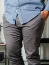 Pantalón gris