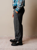 Pantalón Comfort Gris 02